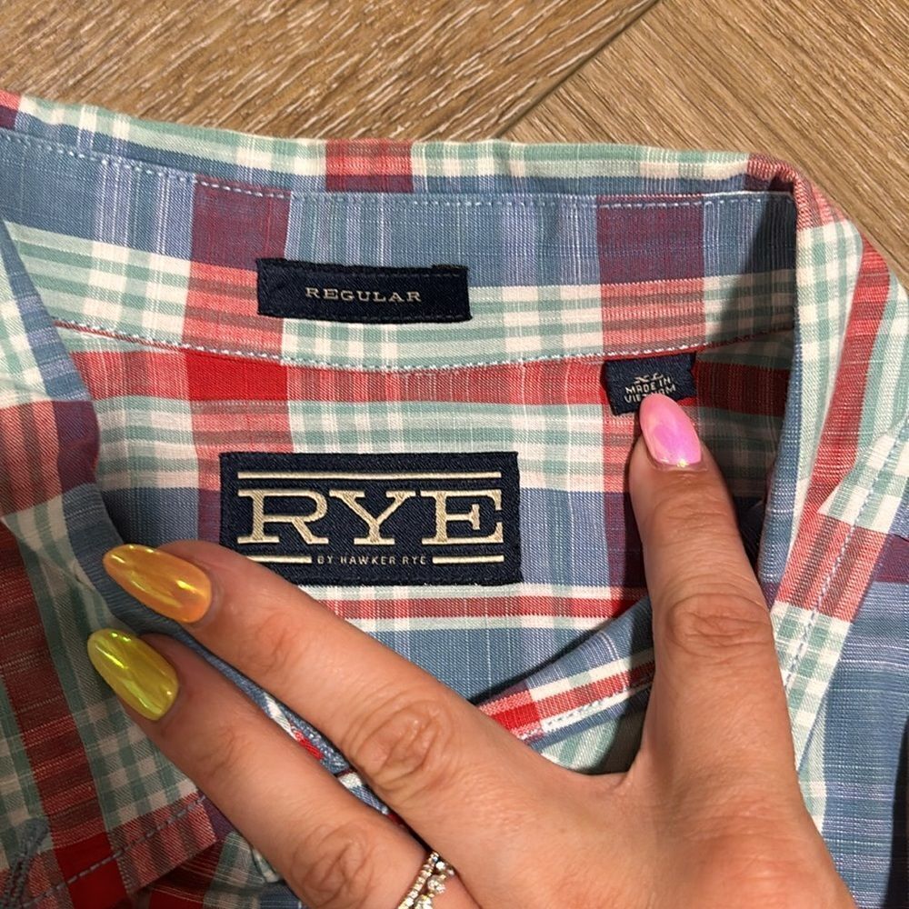 Rye Button Down - Picture 4 of 7